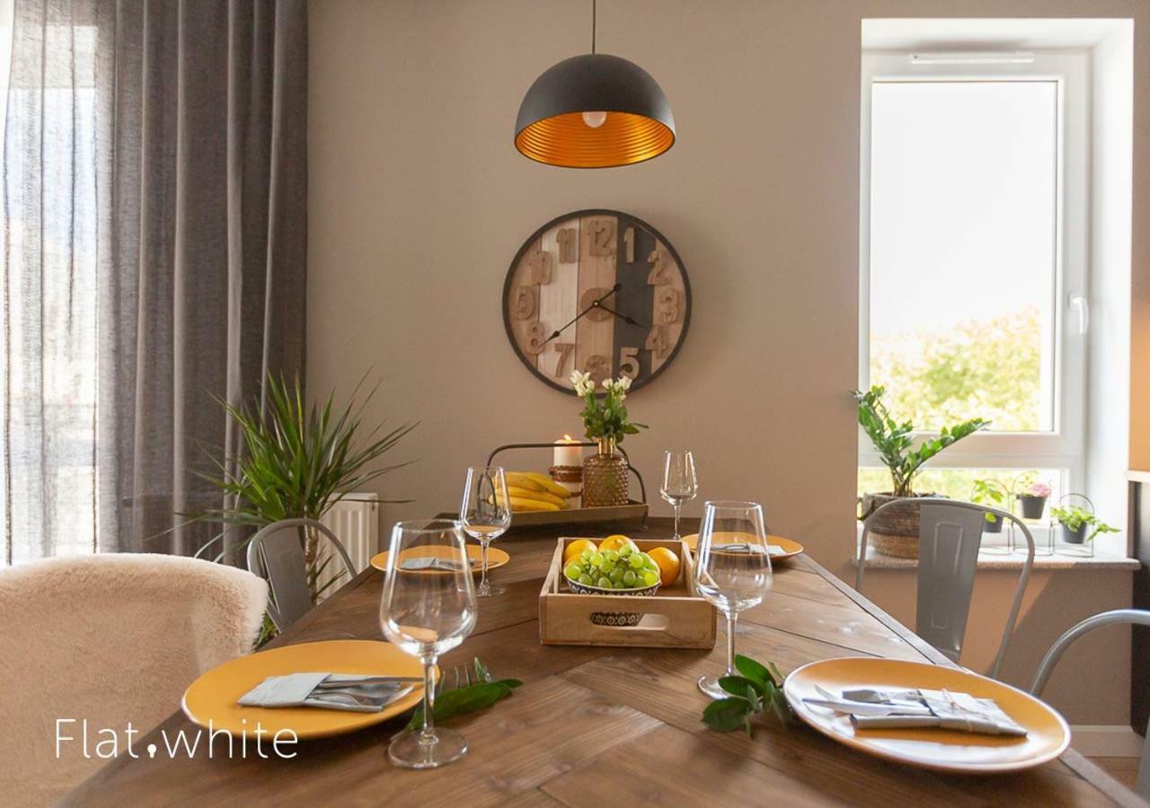 Apartamenty Flat White Obywatelska 47Ab Grünberg Exterior foto